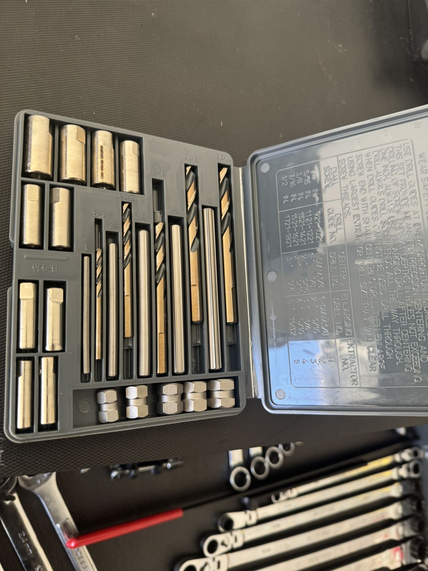 Matco Tools 25 PIECE SCREW EXTRACTOR SET