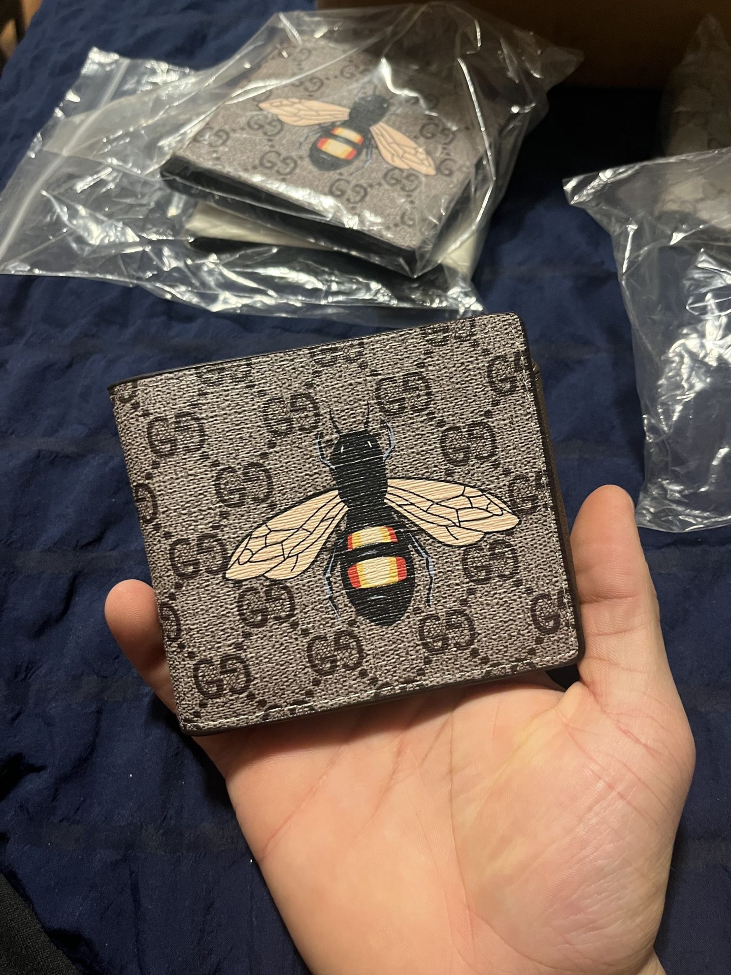 “Gucci” Bee Wallet