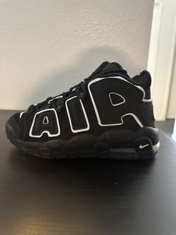 Nike Uptempo Size 6y