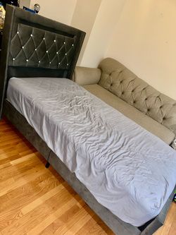 Gray Tufted Velvet Bed Frame with Crystal Buttons with the mattress.