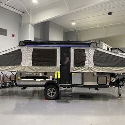 2022 Flagstaff 228SE Pop Up