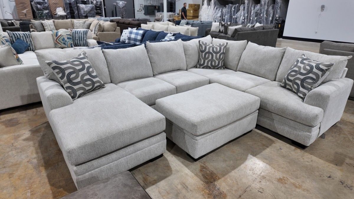 Brand New Cream OR Charcoal Sectional w/ Chaise Modern & Cozy!