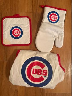 Cubs BBQ Set (Never Used)