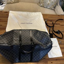 Louis Vuitton Keepall Bandoulière 50 Duffle Bag