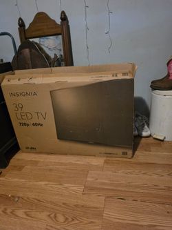 39in tv new in box