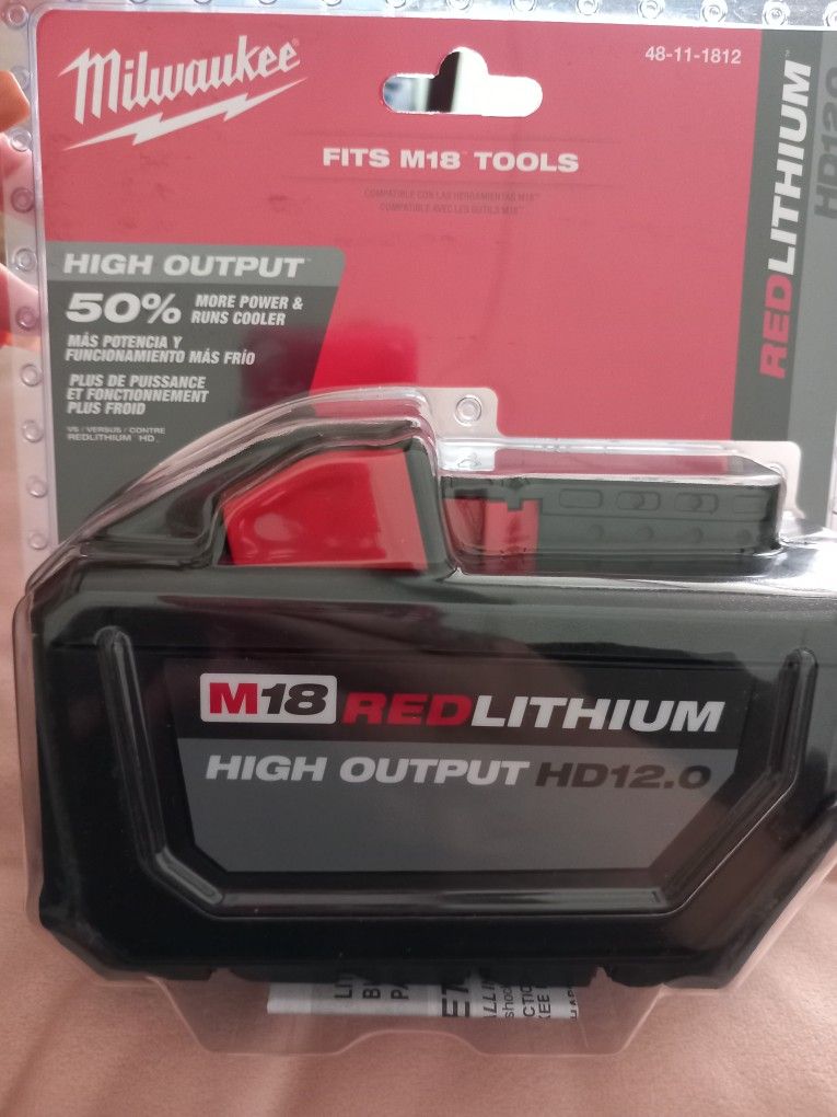 Milwawkee M18 Red Lithium