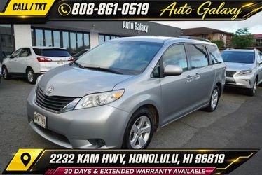 2012 Toyota Sienna