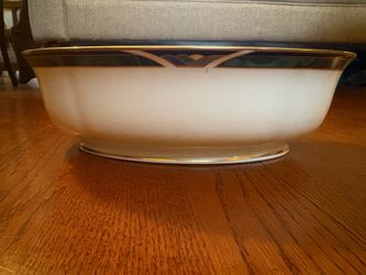 Lenox bowl