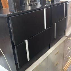 Night Stands Pair 50$