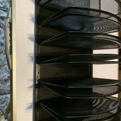 Desk organizer 