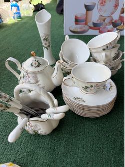 Tea sets