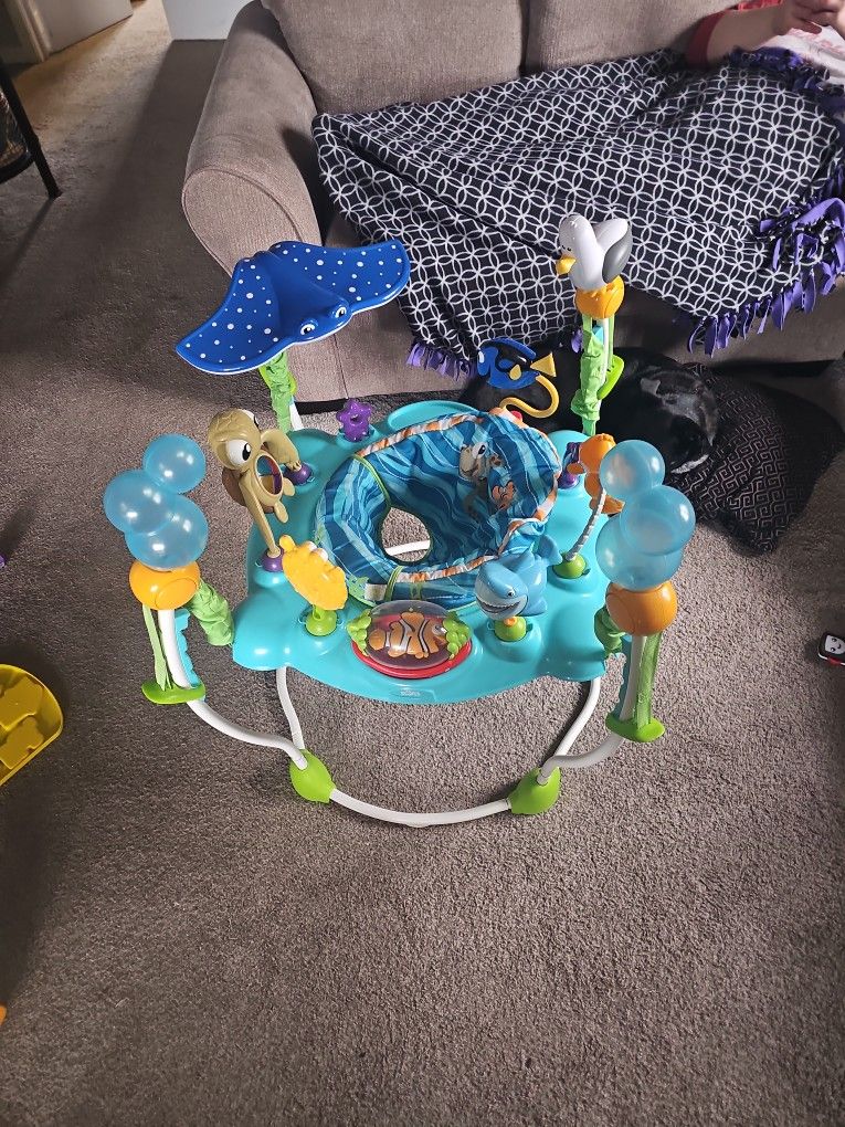 Finding Nemo Baby Bouncer