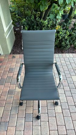 Gray High-Back Office Chair with Chrome Base