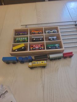 Wooden magnetic trains with box