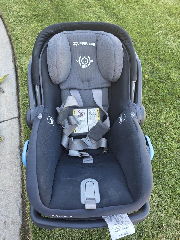 Uppa Baby Mesa Infant Carseat 