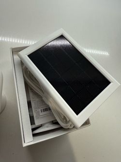 Arlo Essential Cameras with Solar Panel