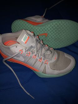 Nike lunar flywire