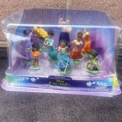 Encanto Deluxe Figure Play Set
