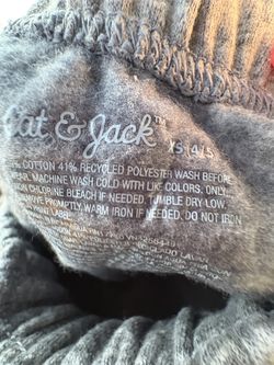 Cat & jack jogger & 2 long sleeve