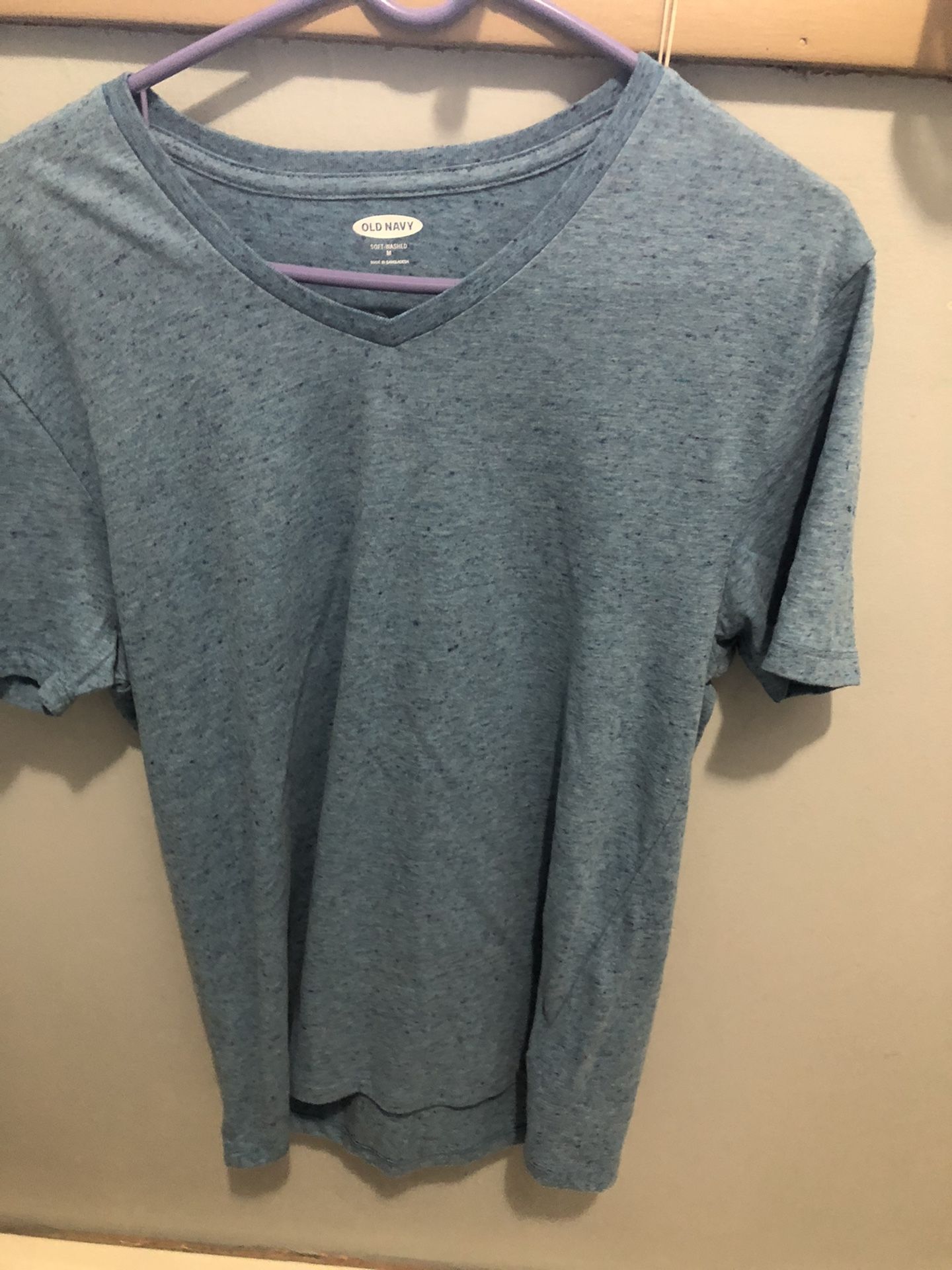 Gap T Shirt Med. Bonus Medium Fruit Of The Loom T Shirt Both Bought New No Tags