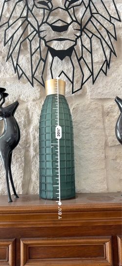 Decorative 20.5” Green & Gold Tall Vase – Excellent Condition"