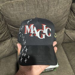 Gallo Fino Magic Hat