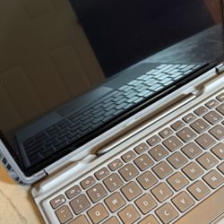Dell Tablet 7320 Detachable w/ Keyboard 