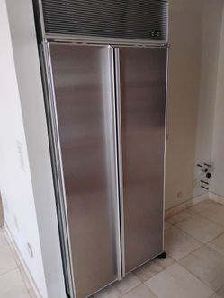 Sub zero fridge