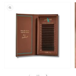 Lashbox LA Brown Y Lashes
