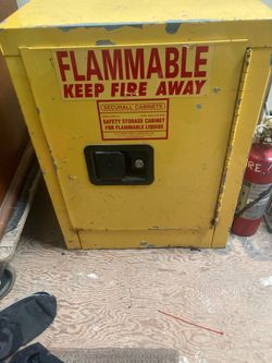Fire cabinet