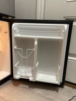 Whirlpool Room Fridge and Freezer