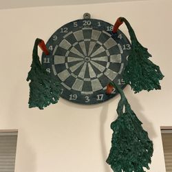 Steel carrot dartboard sculpture (heavy)