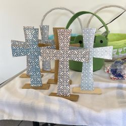 Crosses 
