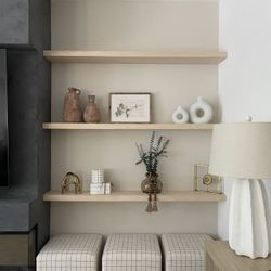 2 Shelves 