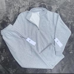 Alo Quarter Zip Gray