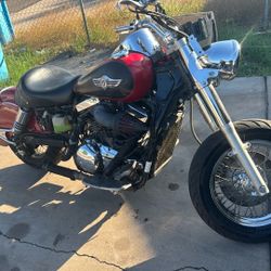 Selling There’s Motorcycle For Parts Or Complete $500