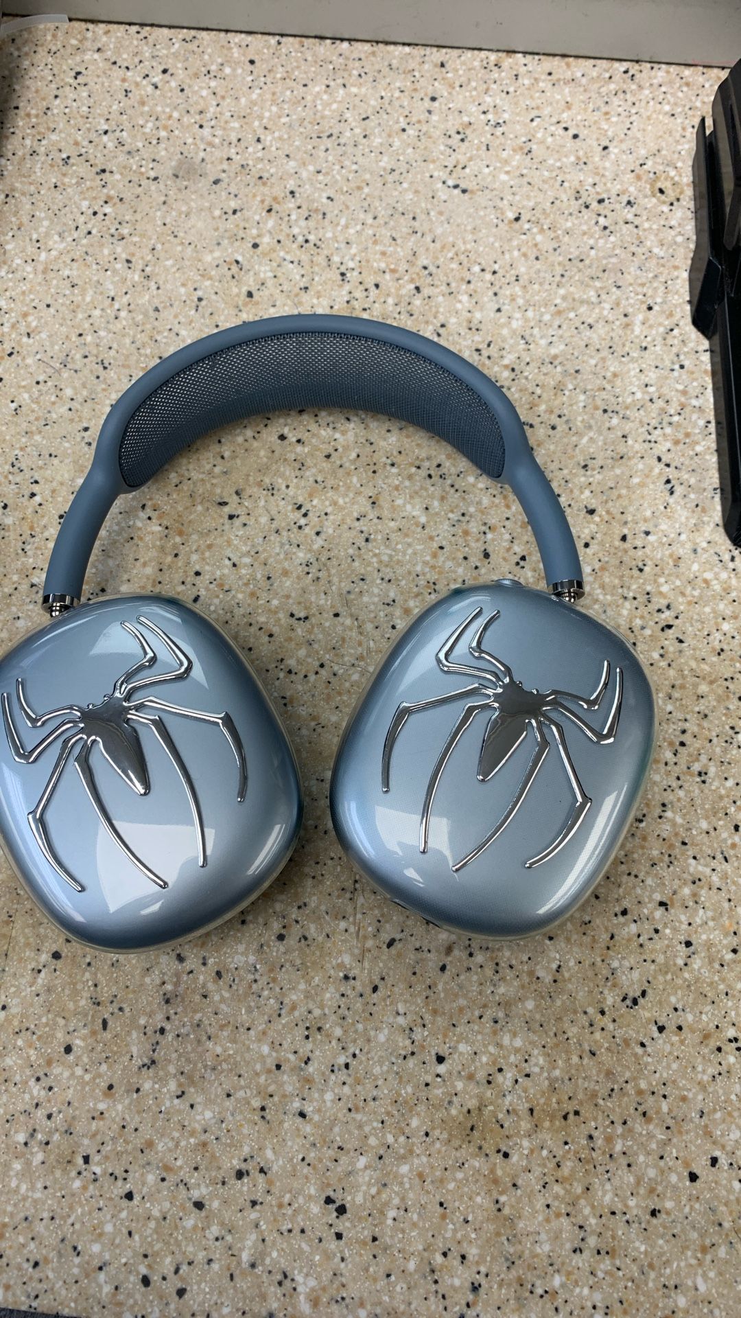 Headphones