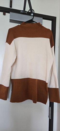 Color Block Knit Sweater Mock Neck size M
