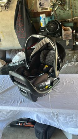 Graco Baby Car Seat
