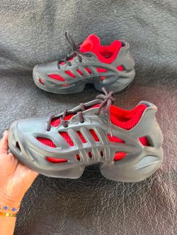Size 6 men adidas