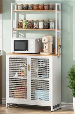 Kitchen Bakers Rack with Hutch