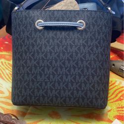 Michael Kors Purse And Wallet All Authentic 100% With Tags 