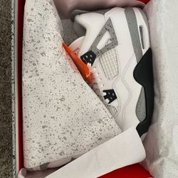 Jordan 4 White Cement 6.5y