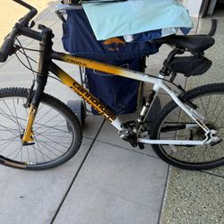 Cannondale Mountain Bike
