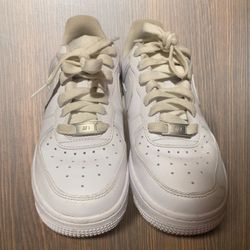 Nike Airforce 1s Womens 6.5