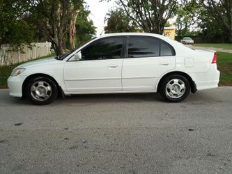 2005 HONDA CIVIC HYBRID 179K $2500