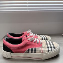 Burberry Sneakers