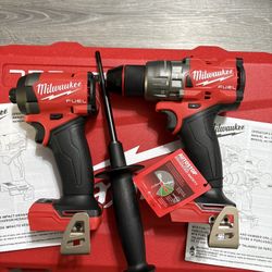 Milwaukee Fuel M-18 Hammer Drill Driver 2904-20 - Impact Driver-2953-20 / Hard Case