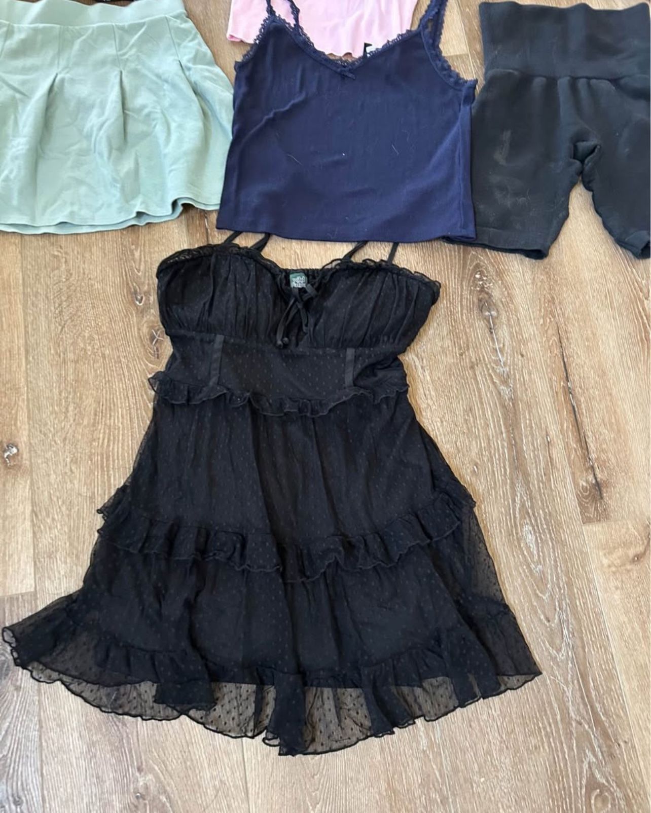 Juniors Clothes!! Super Cute $2-$5
