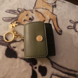 Purse Key Chain Accesories Mkors Like New